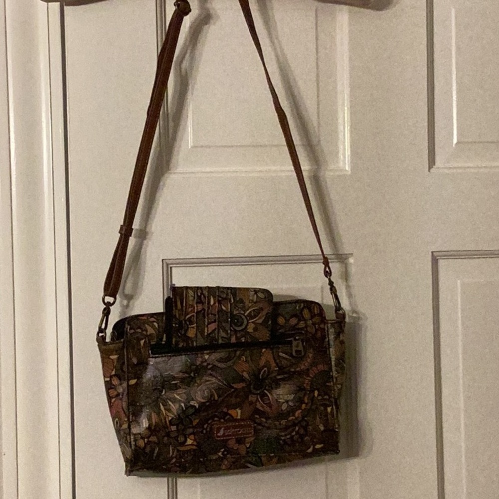 Sakroots crossbody purse